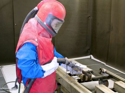 Lohnstrahlen und Strahlarbeiten im IWM Strahlcenter